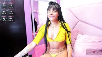 Emmaebony_ latina cam video