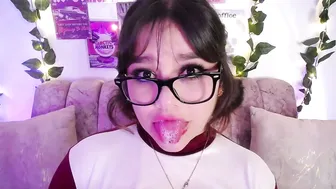 Chaarlotte_1 chat sex 14-Dec-2025