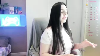 Lia_lil 12-14-2025 bigboobs