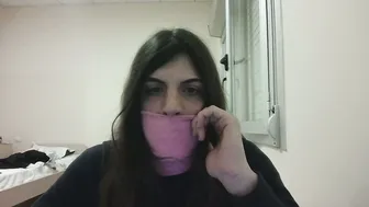 A_c6t femboy on cam