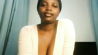 kinky_lola1 (12/15/2025)
