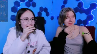 gloria_bubble chat cam sex 12/15/2025