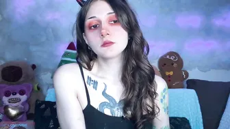 _devilbaby porn cam chat 15 December 2025