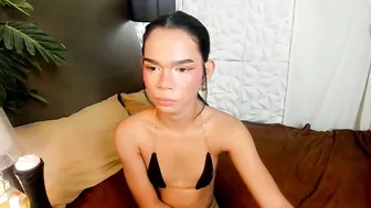 Asianpetiteprincess smoke chat cam porn