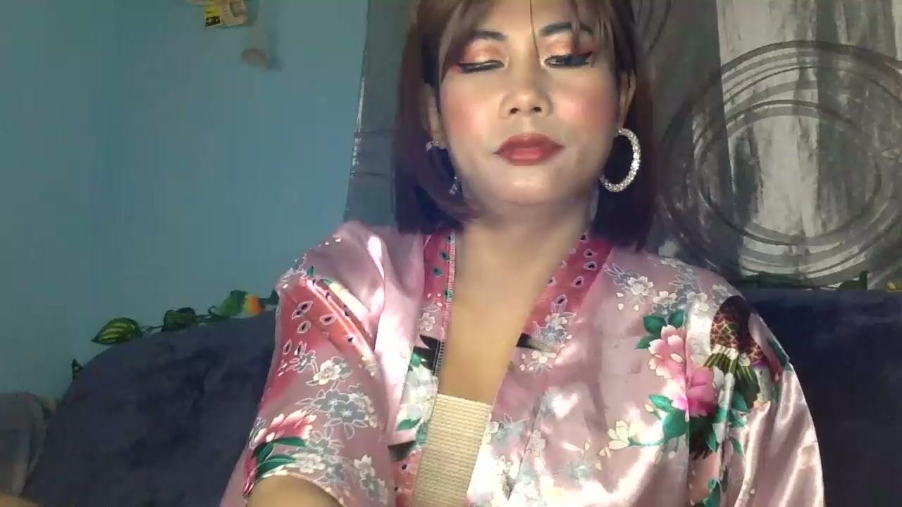 Sweetspicypotato cam nude (12-15-2025)