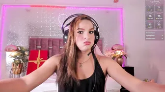 kylievictoria_ stream (12/15/2025)