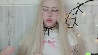 joybarker recorded nude video 468541