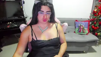 khalifa_gold recorded nude video 468769