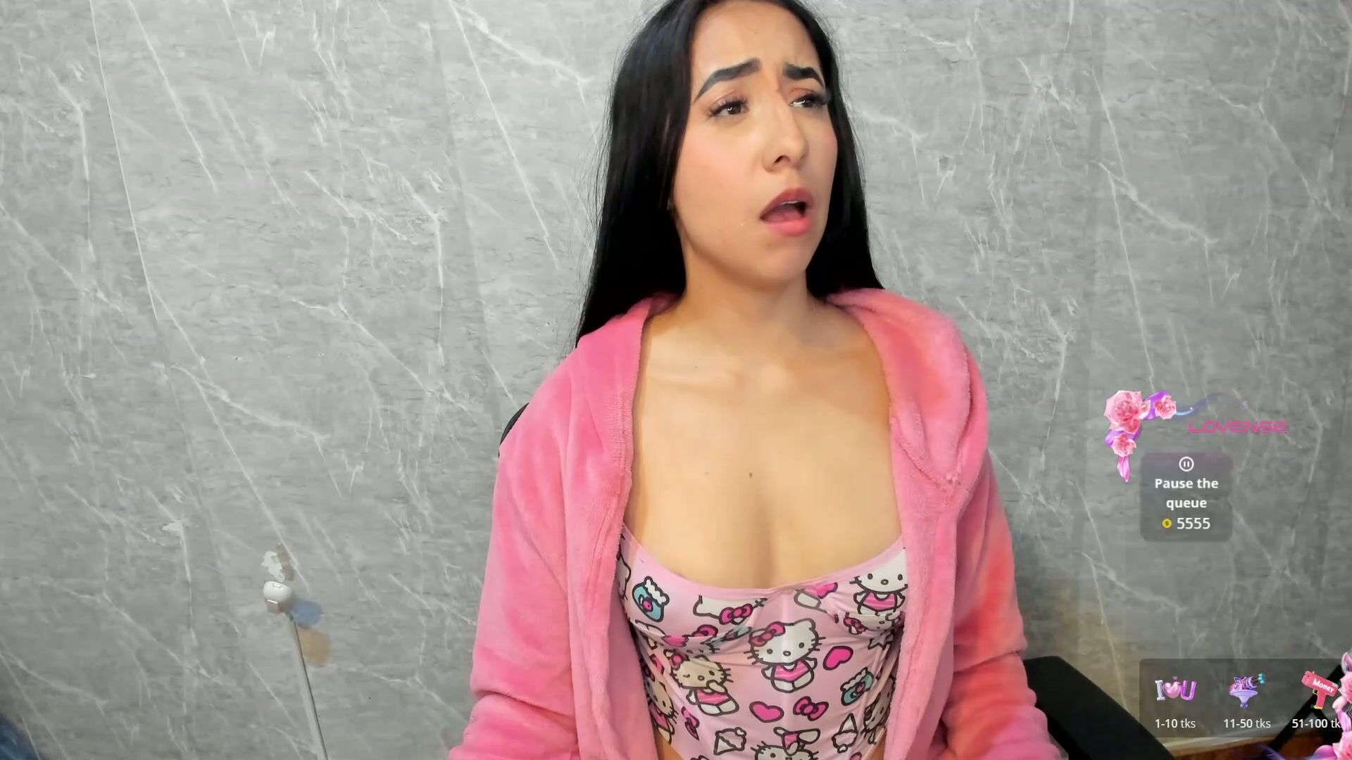 sophi_thaylorr free cam show 12/15/2025