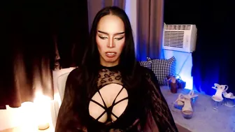 mikeyalawi03 recorded nude video 469137