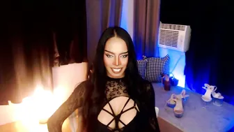 mikeyalawi03 recorded nude video 469137