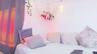 nicolle_swt 12/15/2025