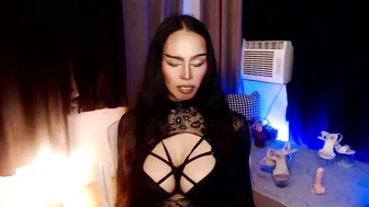 Mikeyalawi03 stream (12-15-2025)