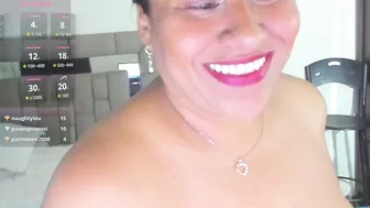 Nyomi_browm milf 15-Dec-25