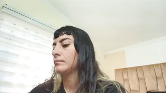 Naughty_kittenm c2c 15 December 2025