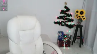 rebeca_milf 15 December 2025