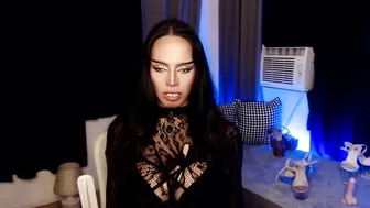 mikeyalawi03 recorded nude video 470120