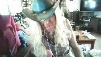 Crossdrsr1 bigtits webcam porn video