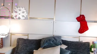 Victoria_collinns nude cam 15-Dec-25