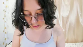 milie_yue206028 recorded nude video 470333