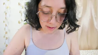 milie_yue206028 recorded nude video 470333