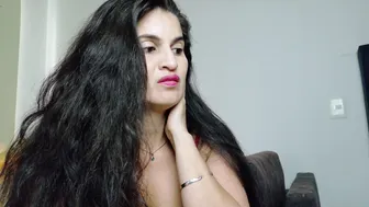 Liz_devine bigboobs 15-Dec-2025