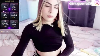 Dani_lovet1 live cam show 15 December 2025