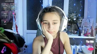 _nika_kik hot cam video 16-Dec-2025