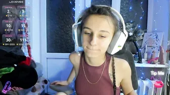 _nika_kik hot cam video 16-Dec-2025