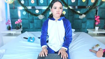 valtira_nova recorded nude video 470939
