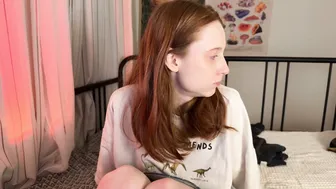 purplebeawer redhead - 16 December 2025