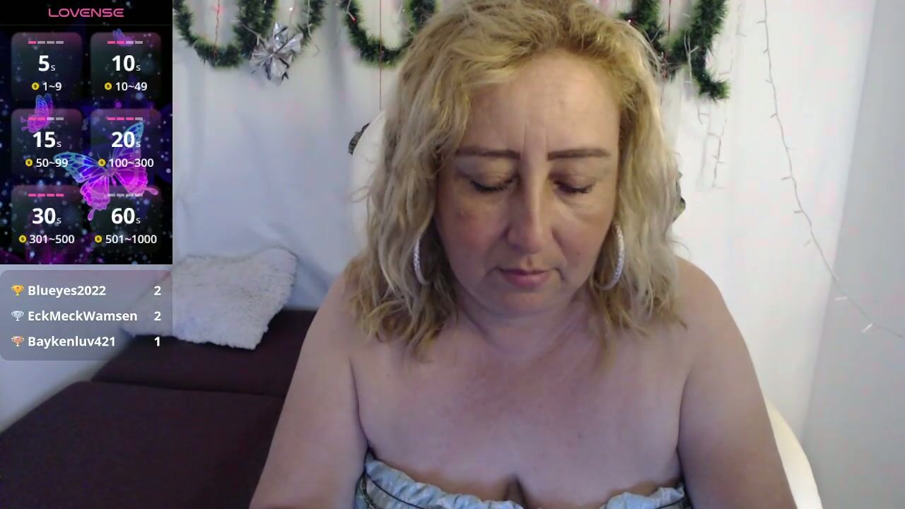 paiper_halliwey bigboobs video cam