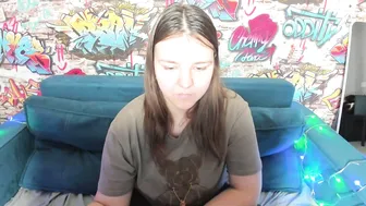 Jenny_jimmy 16-Dec-25
