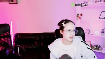 mona_cloud hot webcam porn video 12-16-2025
