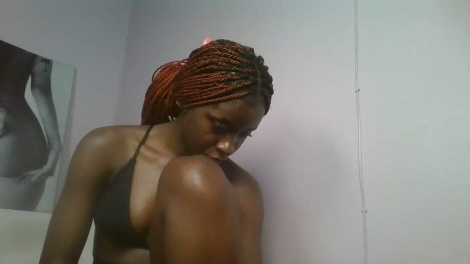 sexykitten200 xxx video (12-16-2025)