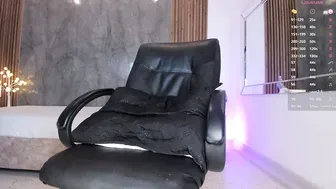 Jiggly_ 12/16/2025