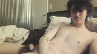 petitebitchfucks submissive sex video