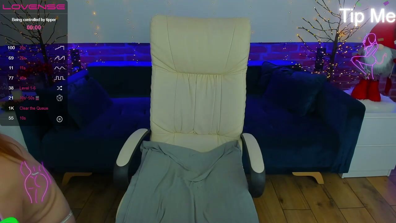 Kamilahot25 natural free porn video