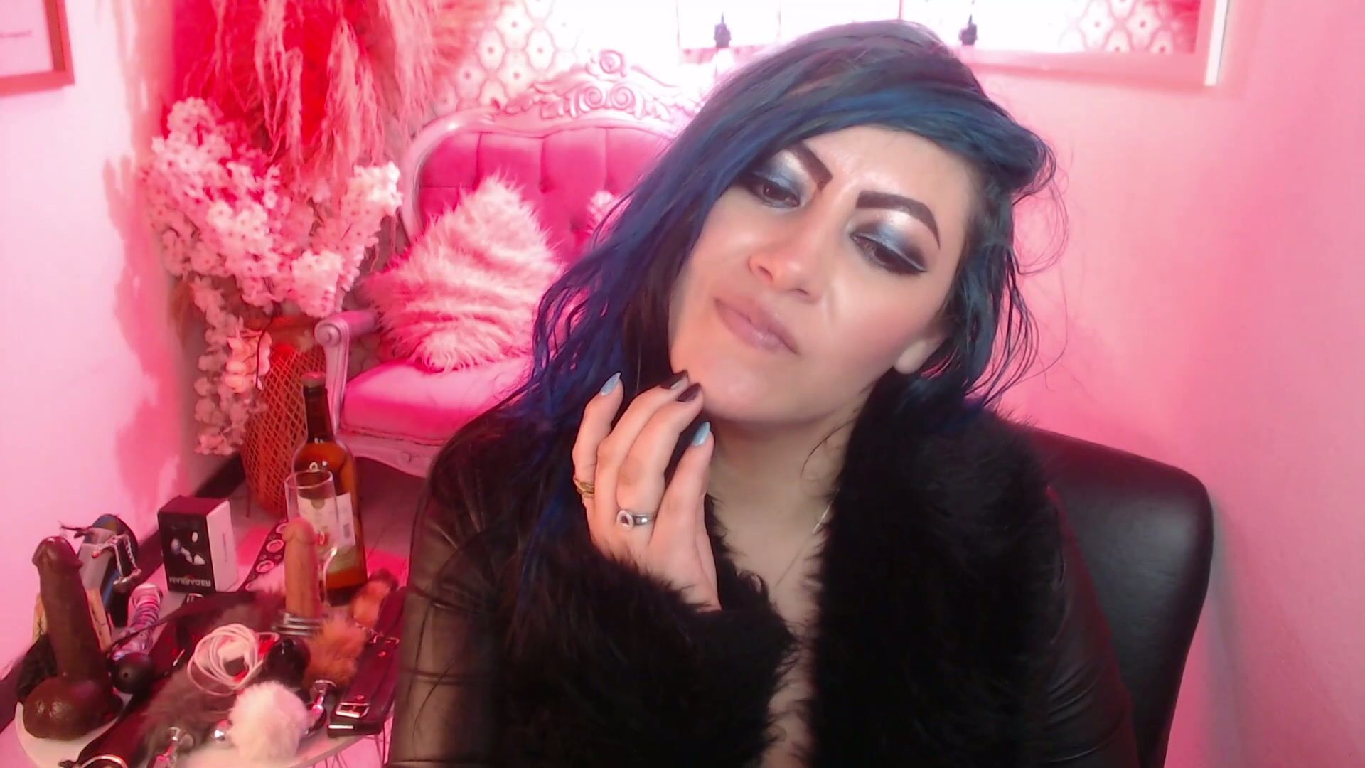scarleth_bluee cam porn 16 December 2025