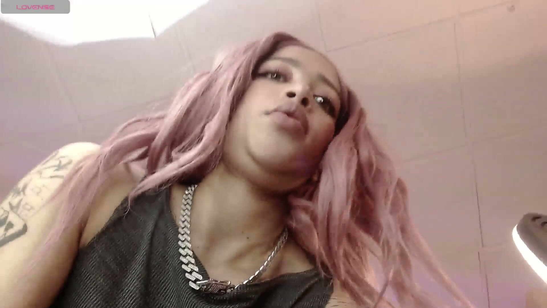 Ariadnaaa_ posing on webcam hot webcam porn video
