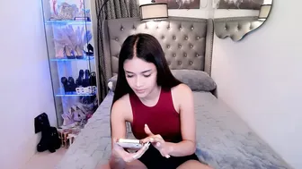 lady_moriseth smallcock - 12-16-2025