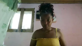 Nayrah12 sex chat 12/16/2025