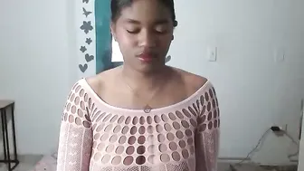 andrea1_ebony lovense - 12/16/2025