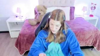 nora_vennucci video cam porn - 16-Dec-25