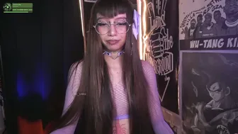 elle_uwu sex chat cam 16 December 2025
