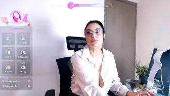 Zuzana21 mature - 16 December 2025