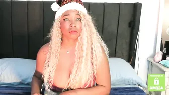 Kyliewhiteboobs (12/16/2025) blonde