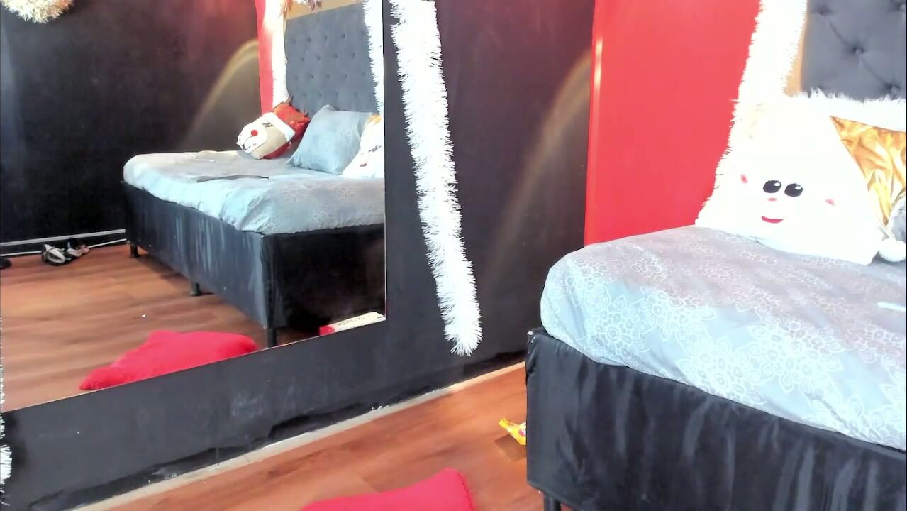 Xiomara_stwar cam sex porn 12-16-2025