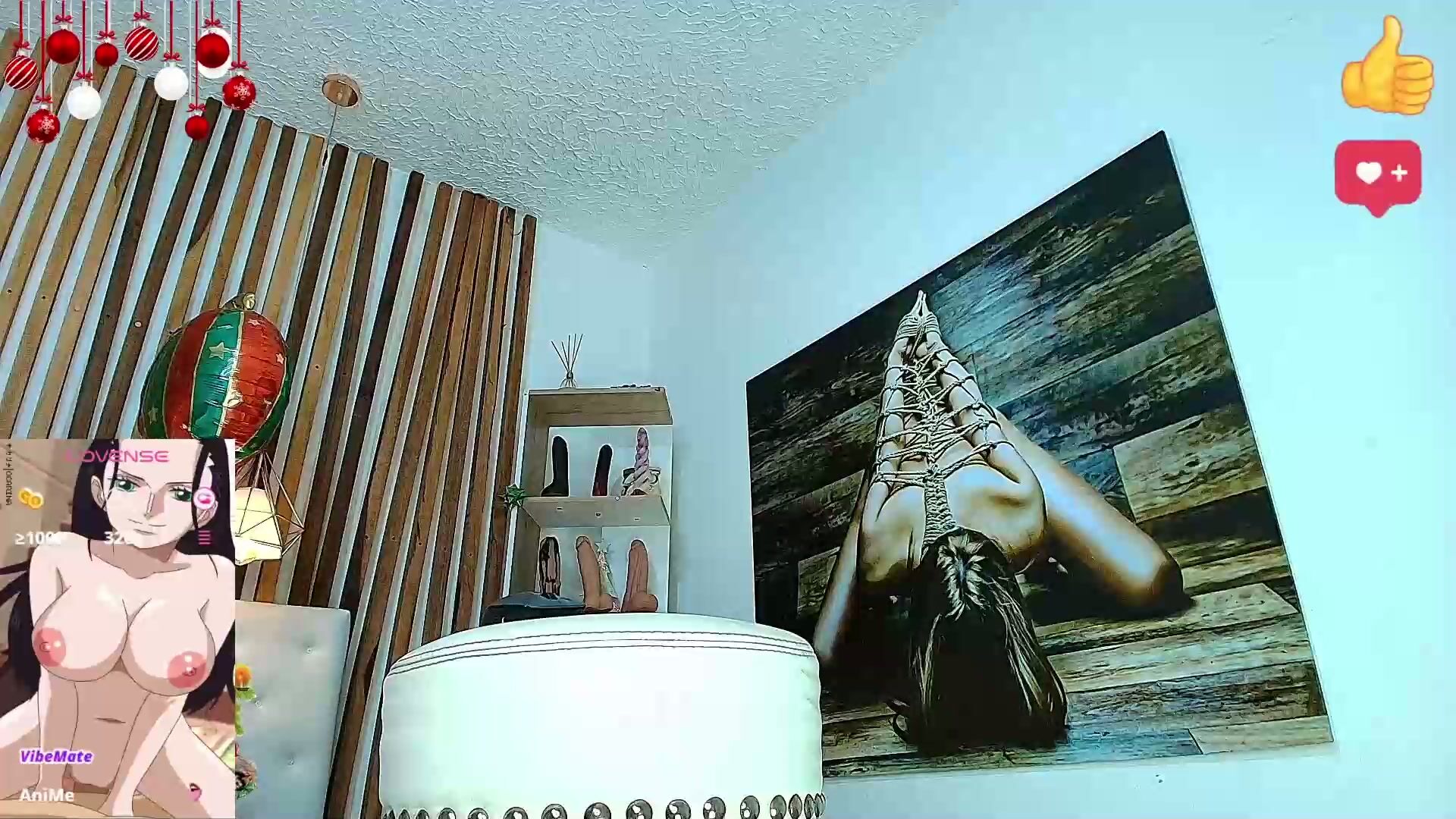 valeriee_lya cum posing on cam
