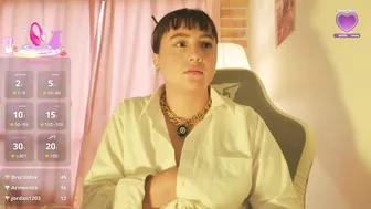 emitaa17228 recorded nude video 476020